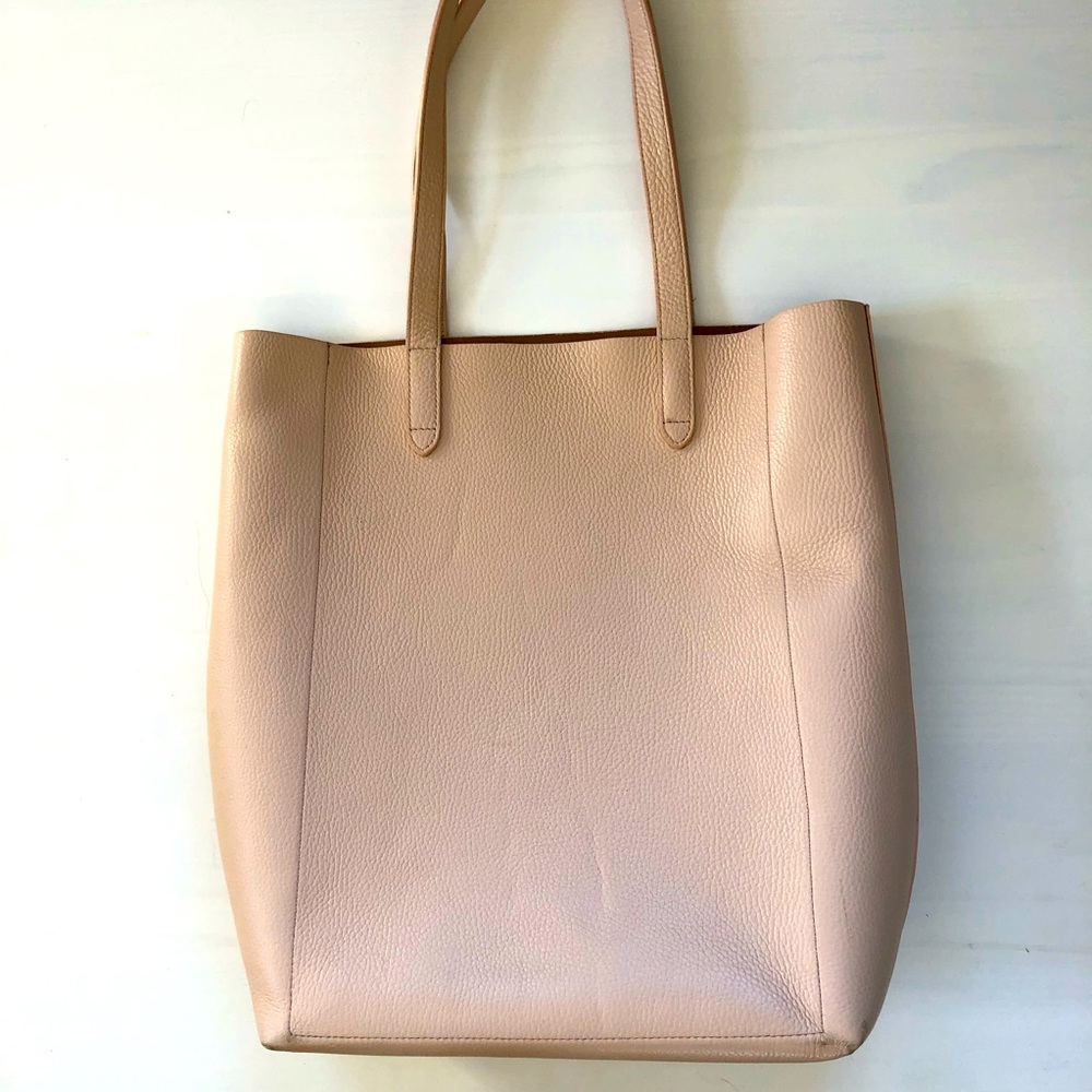 Cuyana Tall Structured Tote